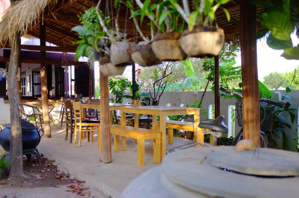 Red House Hotel Koh Dach Esterno foto